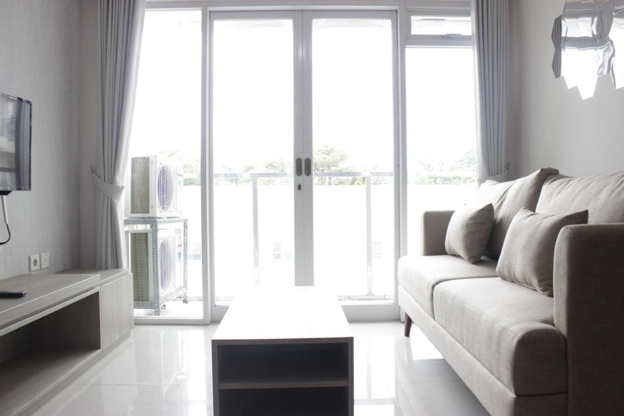 Homey 3br At Gateway Pasteur Near Exit Toll By Travelio * Bandung