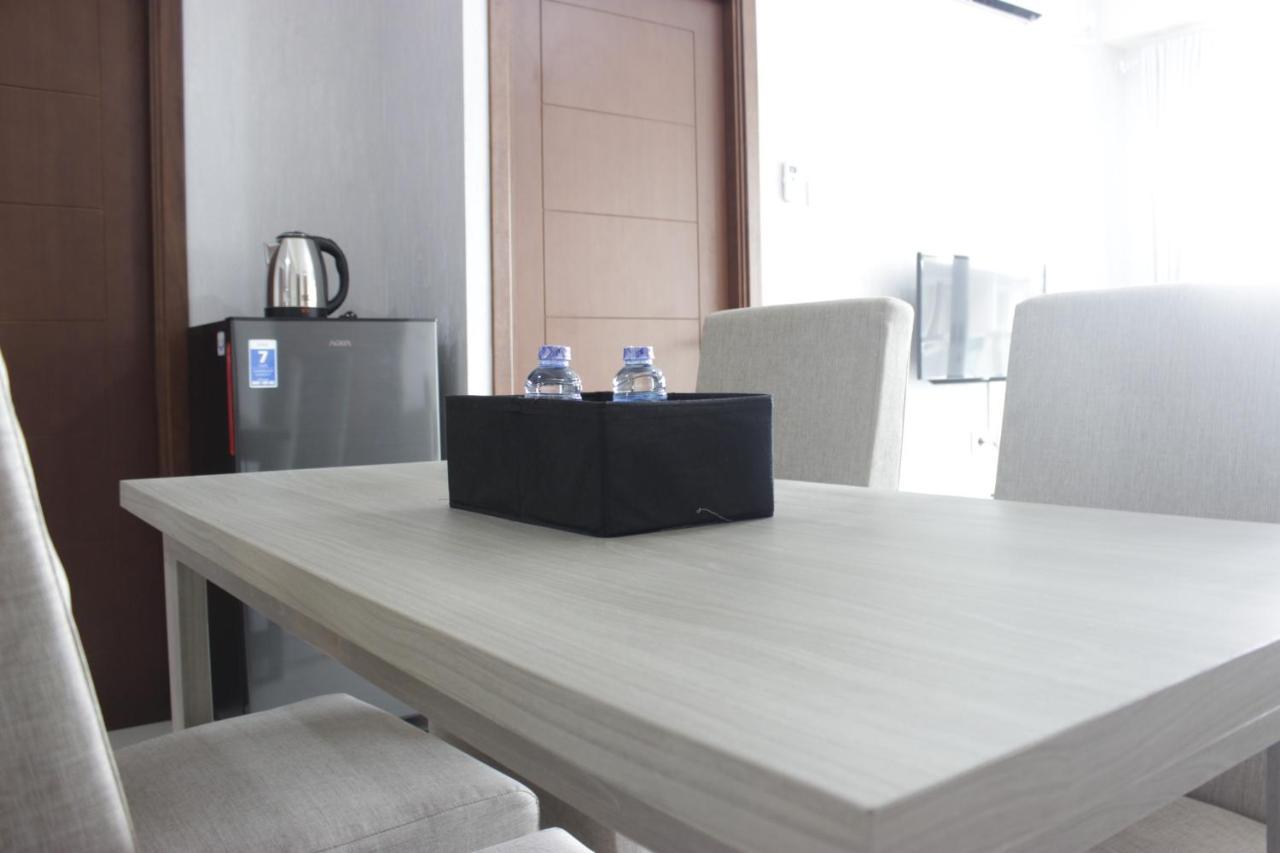 Homey 3br At Gateway Pasteur Near Exit Toll By Travelio Apartemen