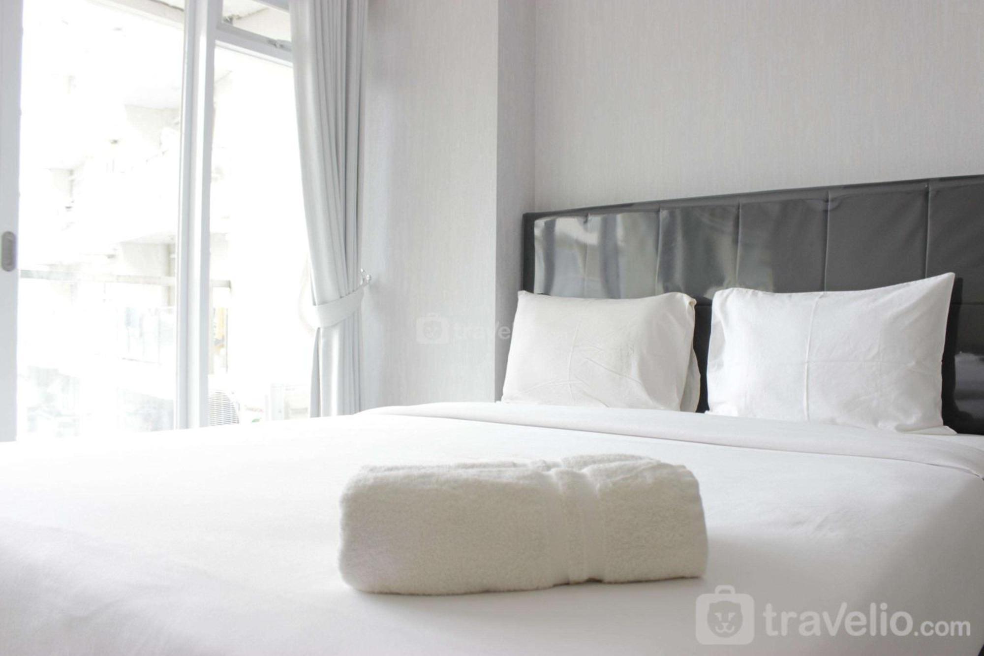 Homey 3br At Gateway Pasteur Near Exit Toll By Travelio Apartemen *
